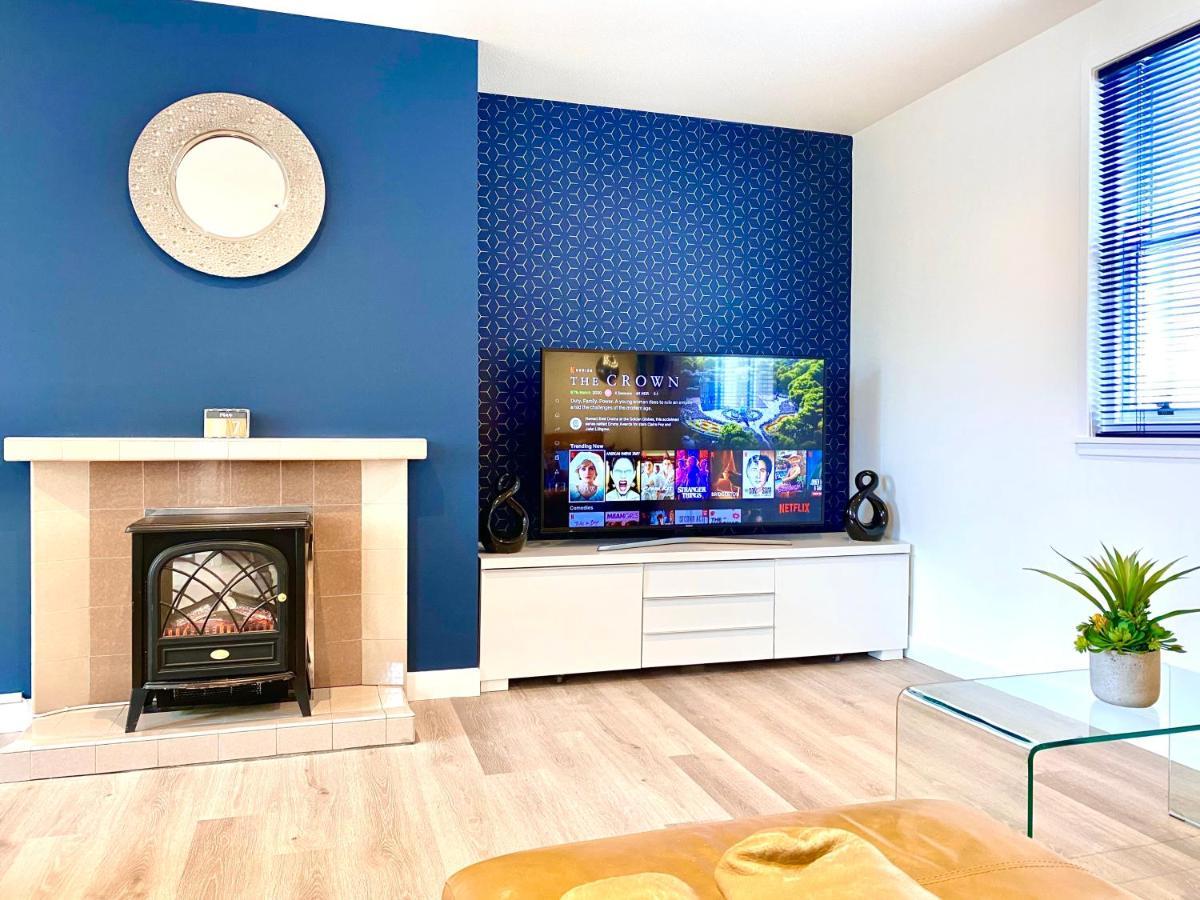 Stylish Central 2 Bedroom Apartment - Free Parking, Free Wifi Оркні Екстер'єр фото